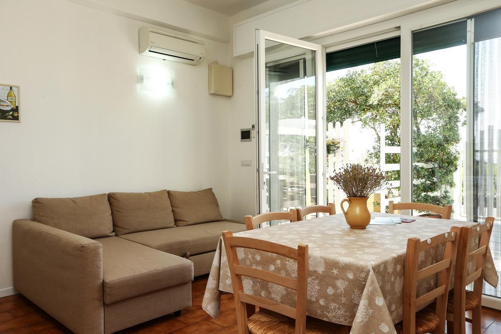 A Casa Di Teresa Apartment Punta Prosciutto Exterior photo